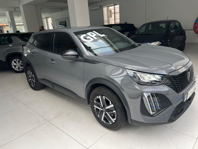 PEUGEOT 2008 usata, con Autoradio