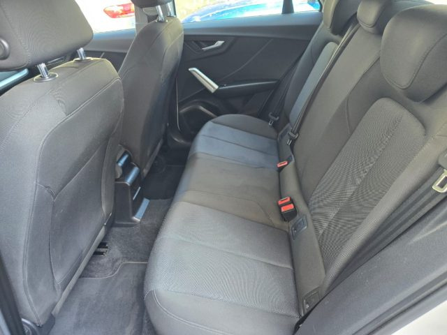 AUDI Q2 usata, con Airbag testa