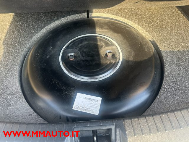 NISSAN Qashqai usata, con Lettore CD