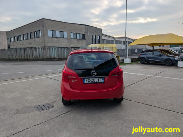 OPEL Meriva usata, con Autoradio