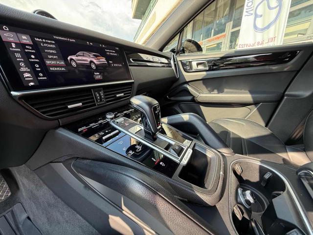 PORSCHE Cayenne usata, con Fendinebbia