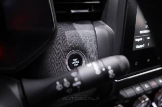 RENAULT Clio usata, con Touch screen