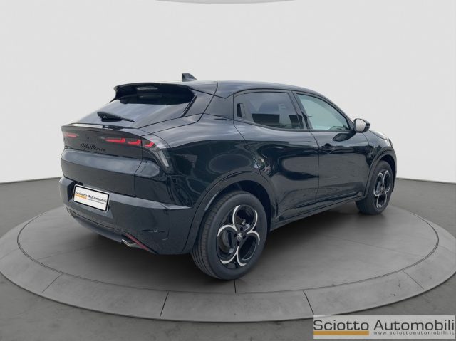 ALFA ROMEO Junior usata, con Cerchi in lega