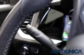OPEL Grandland usata, con Touch screen