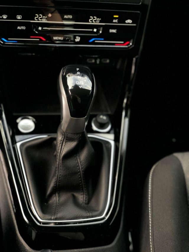 VOLKSWAGEN T-Cross usata, con Start/Stop Automatico