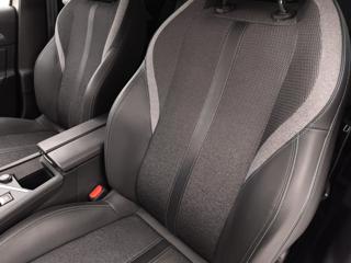 PEUGEOT 308 usata, con Controllo automatico clima