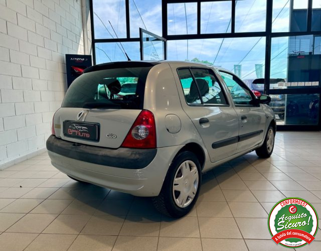 RENAULT Clio usata, con Airbag Passeggero