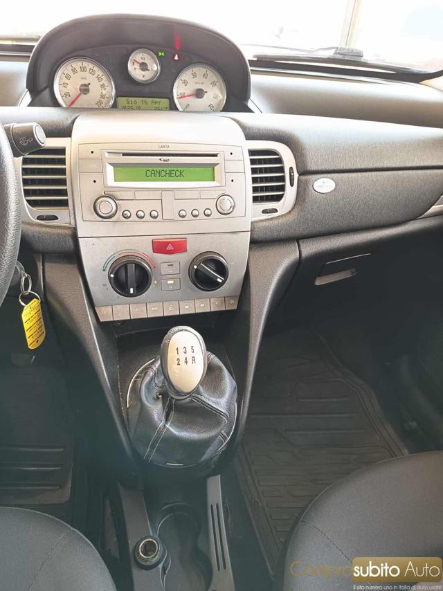 LANCIA Ypsilon usata 21