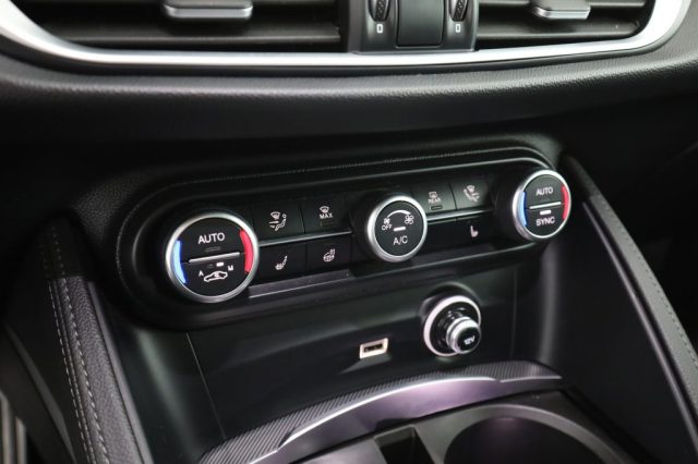 ALFA ROMEO Stelvio usata 17