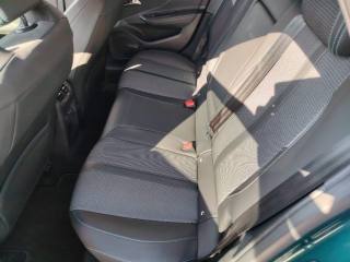 PEUGEOT 308 usata, con Fari LED