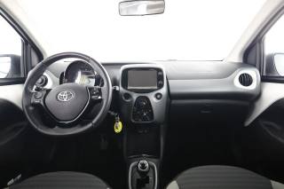 TOYOTA Aygo usata 10