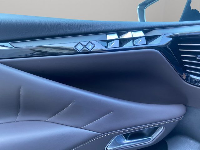 DS AUTOMOBILES DS 4 usata, con Sistema di navigazione