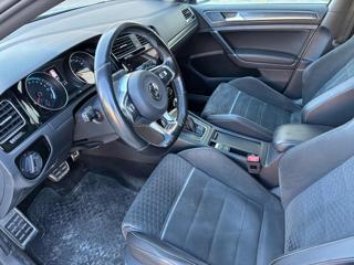 VOLKSWAGEN Golf usata, con Autoradio