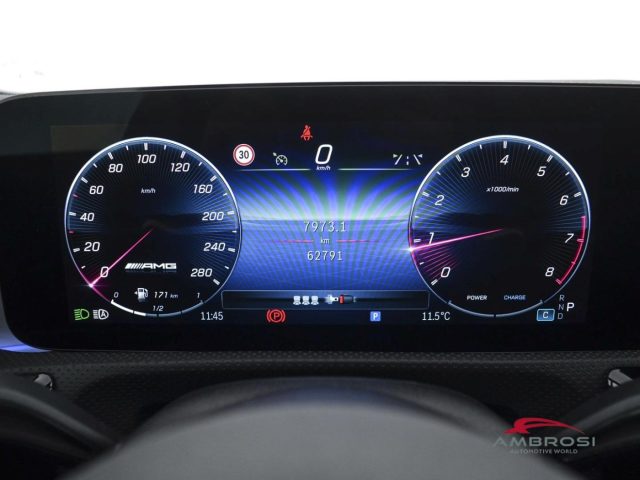 MERCEDES-BENZ A 35 AMG usata 12