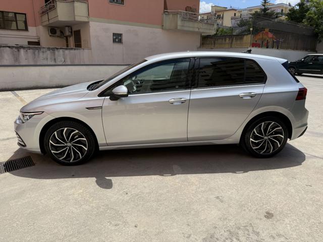 VOLKSWAGEN Golf usata, con Boardcomputer
