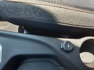 PEUGEOT 208 usata, con Volante in pelle