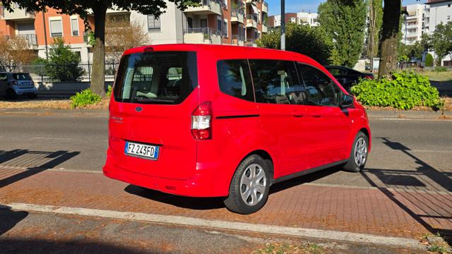 FORD Tourneo Courier usata, con Boardcomputer