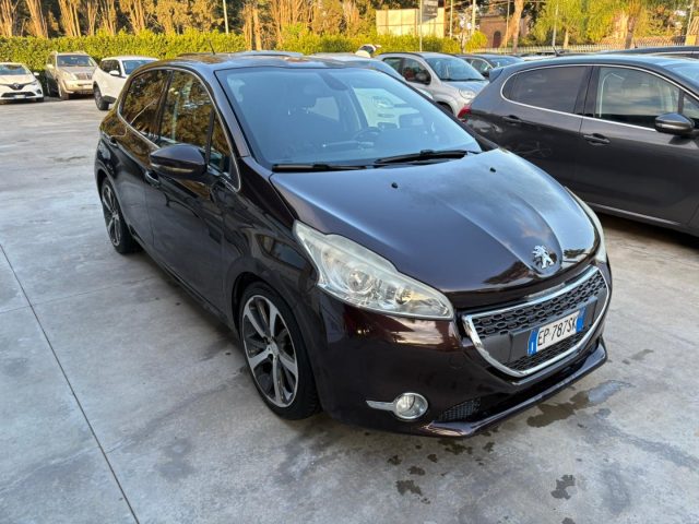PEUGEOT 208 usata, con Airbag laterali