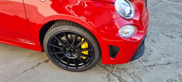 ABARTH 695 usata, con Autoradio