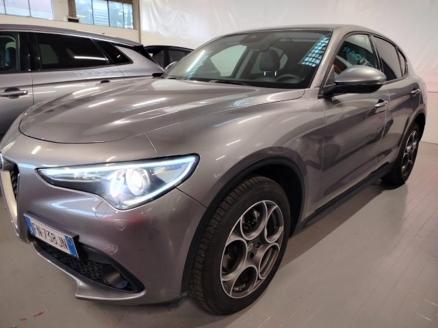 ALFA ROMEO Stelvio usata, con Autoradio