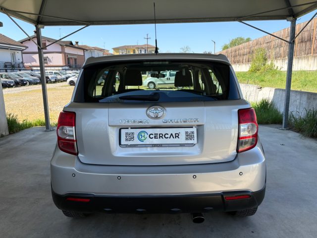 TOYOTA Urban Cruiser usata, con Cerchi in lega