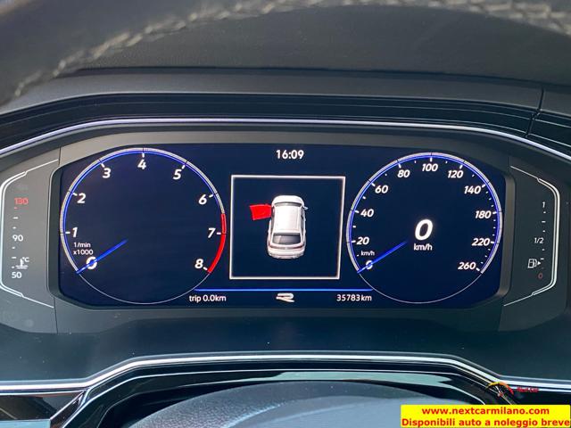 VOLKSWAGEN Taigo usata, con Schermo multifunzione interamente digitale