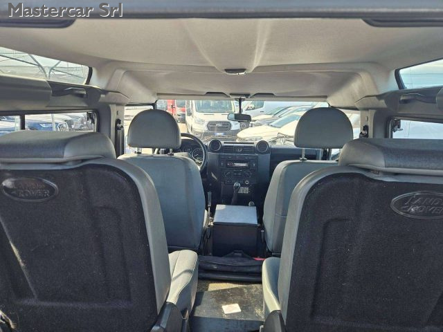 LAND ROVER Defender usata 11
