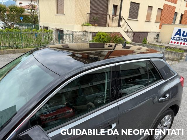 VOLKSWAGEN T-Roc usata, con Alzacristalli elettrici