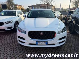 JAGUAR F-Pace usata, con Sensori di parcheggio posteriori