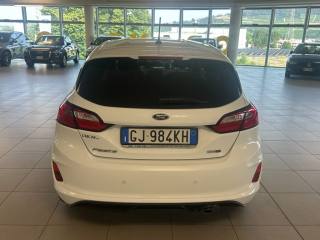 FORD Fiesta usata, con Boardcomputer