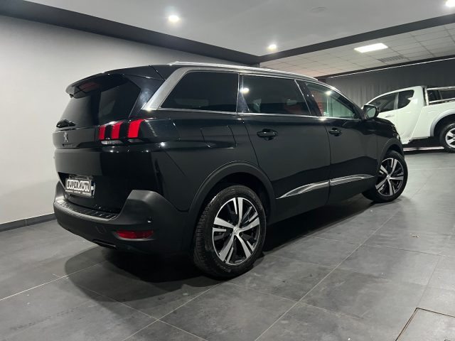 PEUGEOT 5008 usata, con Alzacristalli elettrici