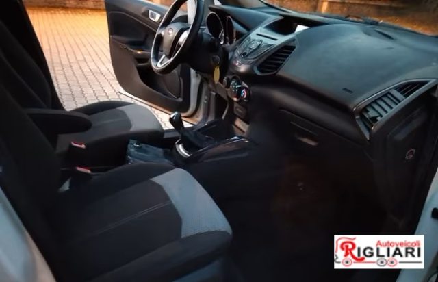 FORD EcoSport usata 13