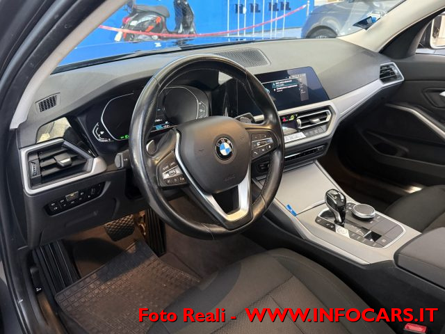 BMW 330 usata, con Cerchi in lega
