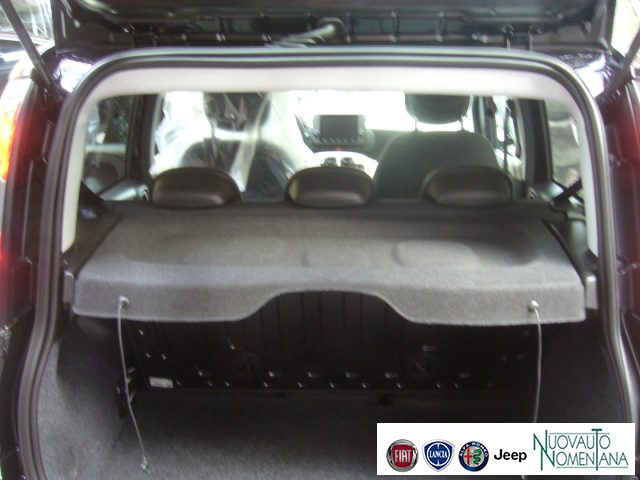 FIAT Panda Cross usata, con Sistema di riconoscimento della stanchezza