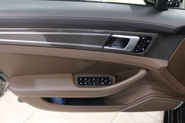 PORSCHE Panamera usata, con Trazione integrale