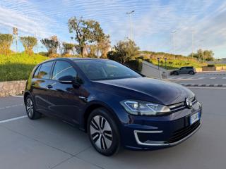 VOLKSWAGEN e-Golf usata, con Sensori di parcheggio anteriori