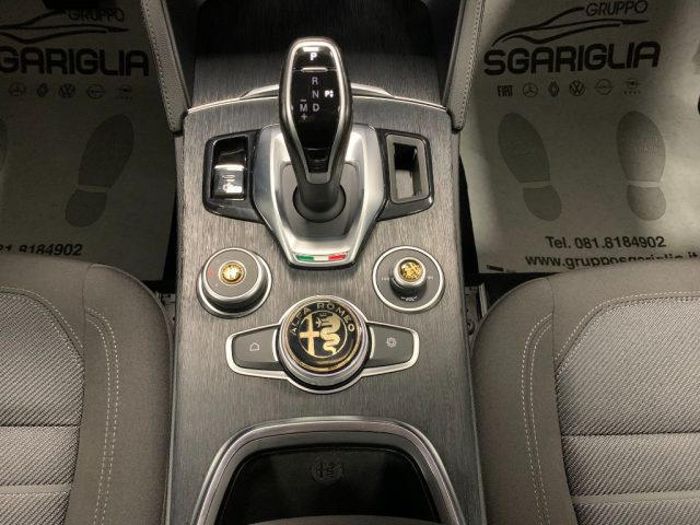 ALFA ROMEO Stelvio usata, con Sensore di luce