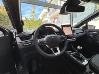 RENAULT Captur usata, con Freno di stazionamento elettrico