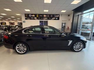 JAGUAR XF usata, con Airbag