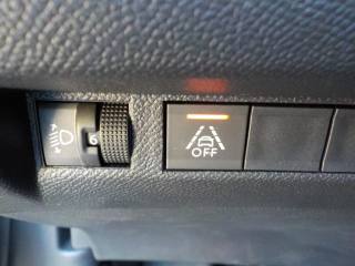 PEUGEOT 2008 usata, con Luci diurne LED