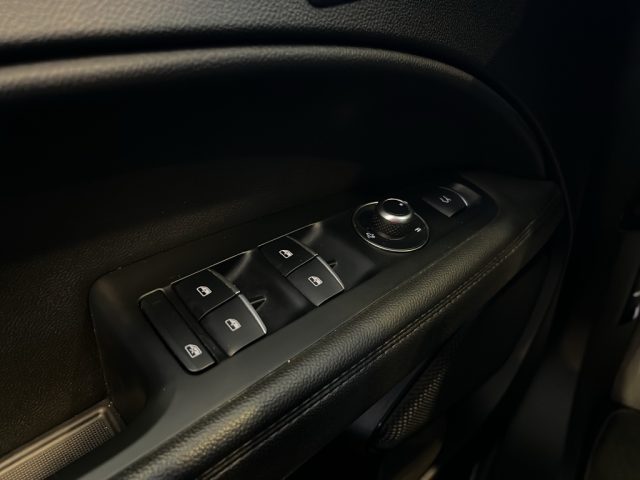 ALFA ROMEO Stelvio usata, con Regolazione elettrica sedili