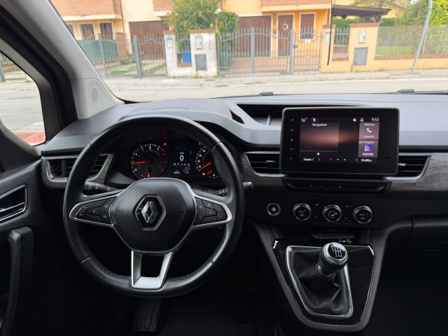 RENAULT Kangoo usata 10