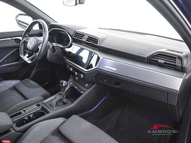AUDI Q3 usata 11