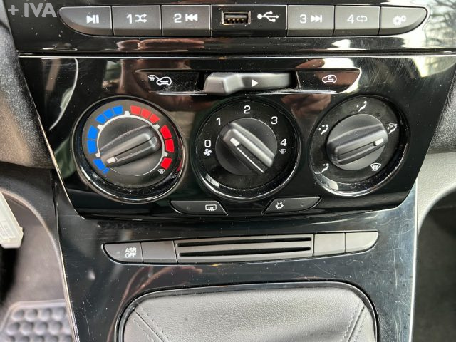 LANCIA Ypsilon usata 24