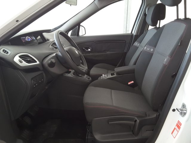 RENAULT Scenic usata, con Alzacristalli elettrici
