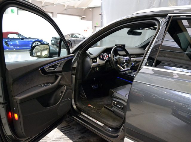 AUDI SQ7 usata, con Airbag