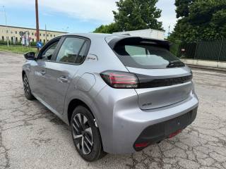 PEUGEOT 208 usata, con Autoradio