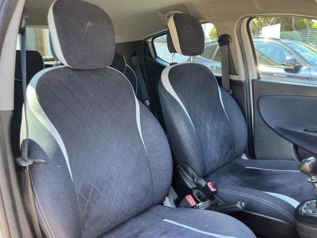 LANCIA Ypsilon usata, con Climatizzatore