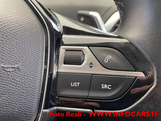 PEUGEOT 3008 usata, con USB