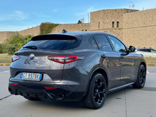 ALFA ROMEO Stelvio usata, con Cerchi in lega